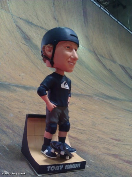 tonyHawkBobblehead