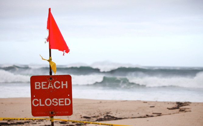 beach-closed-waimea-667