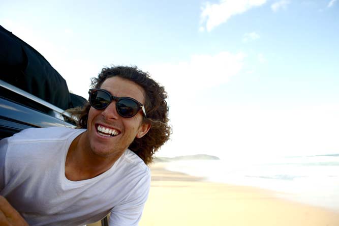 How good is the life of a professional free surfer! Ando can't not smile all day