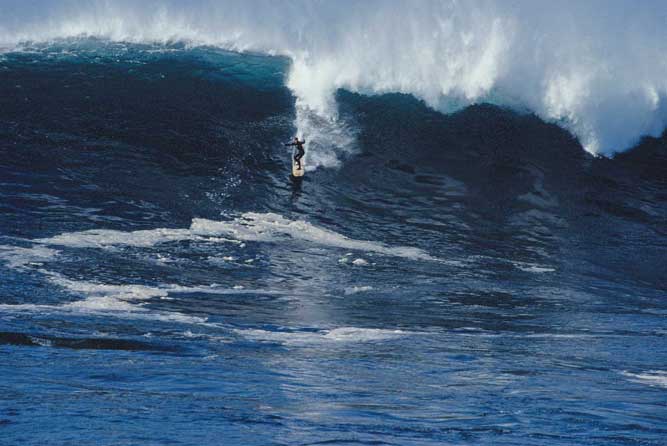 There's not many guys over 60 that charge Todos Santos. On Second thought there's, not many guys at any age that charge Todos Santos. Gary Charging.