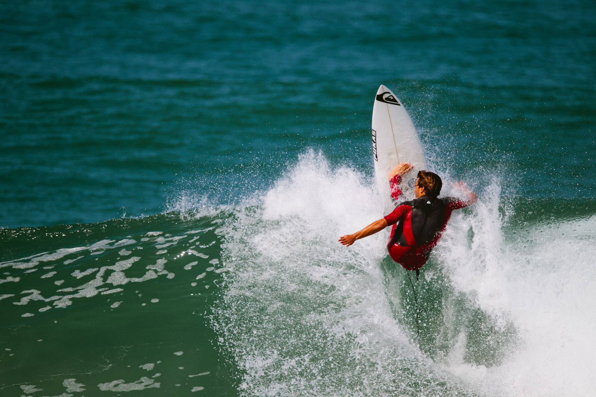 travis quiksilver pro france equal match logie