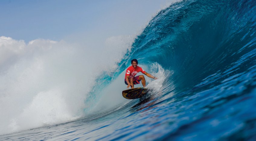 Bali Legend Made Switra Wins The Uluwatu Challenge 2017 bali legend made switra wins the uluwatu challenge 2017