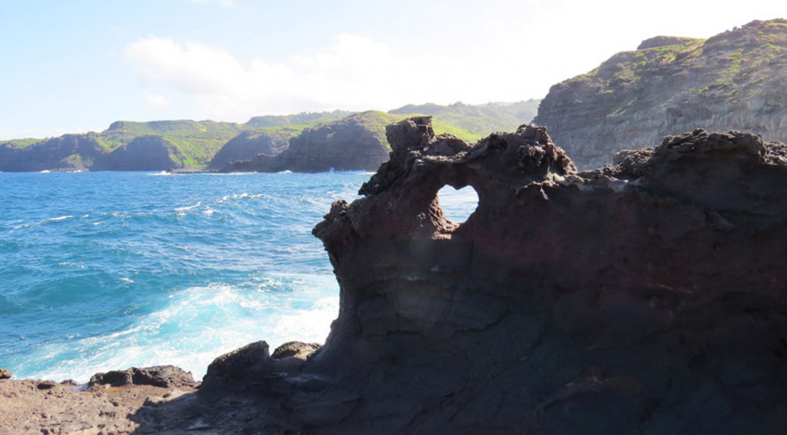 Surf. Stay. Play: Maui, Hawaii