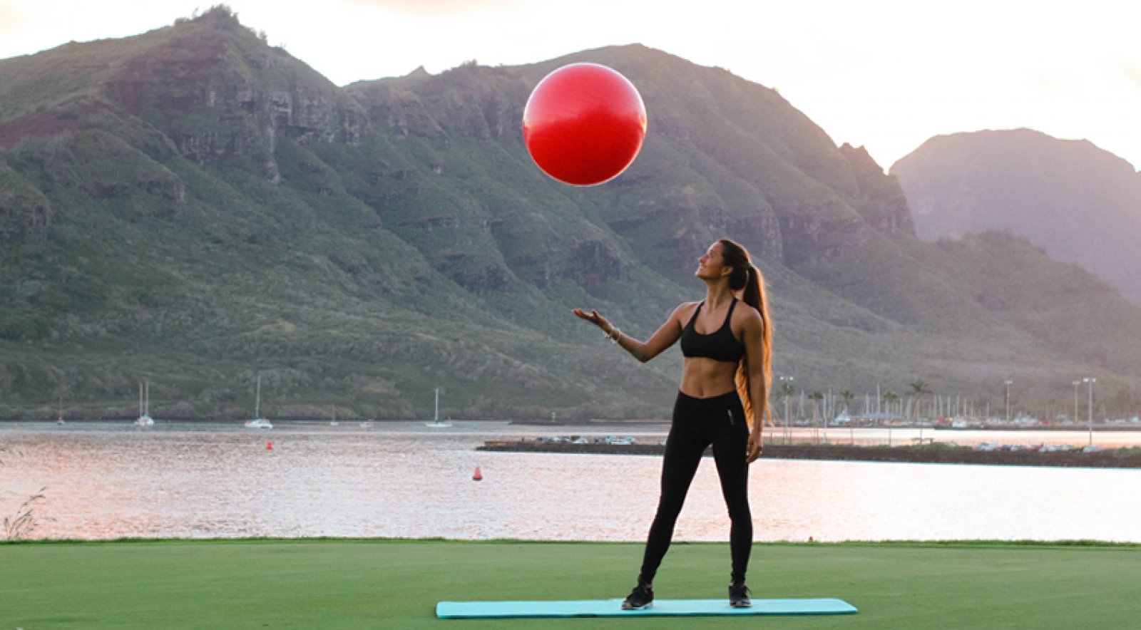 10 Fitness GIFs to Kick Off Your New Year with Mainei Kinimaka
