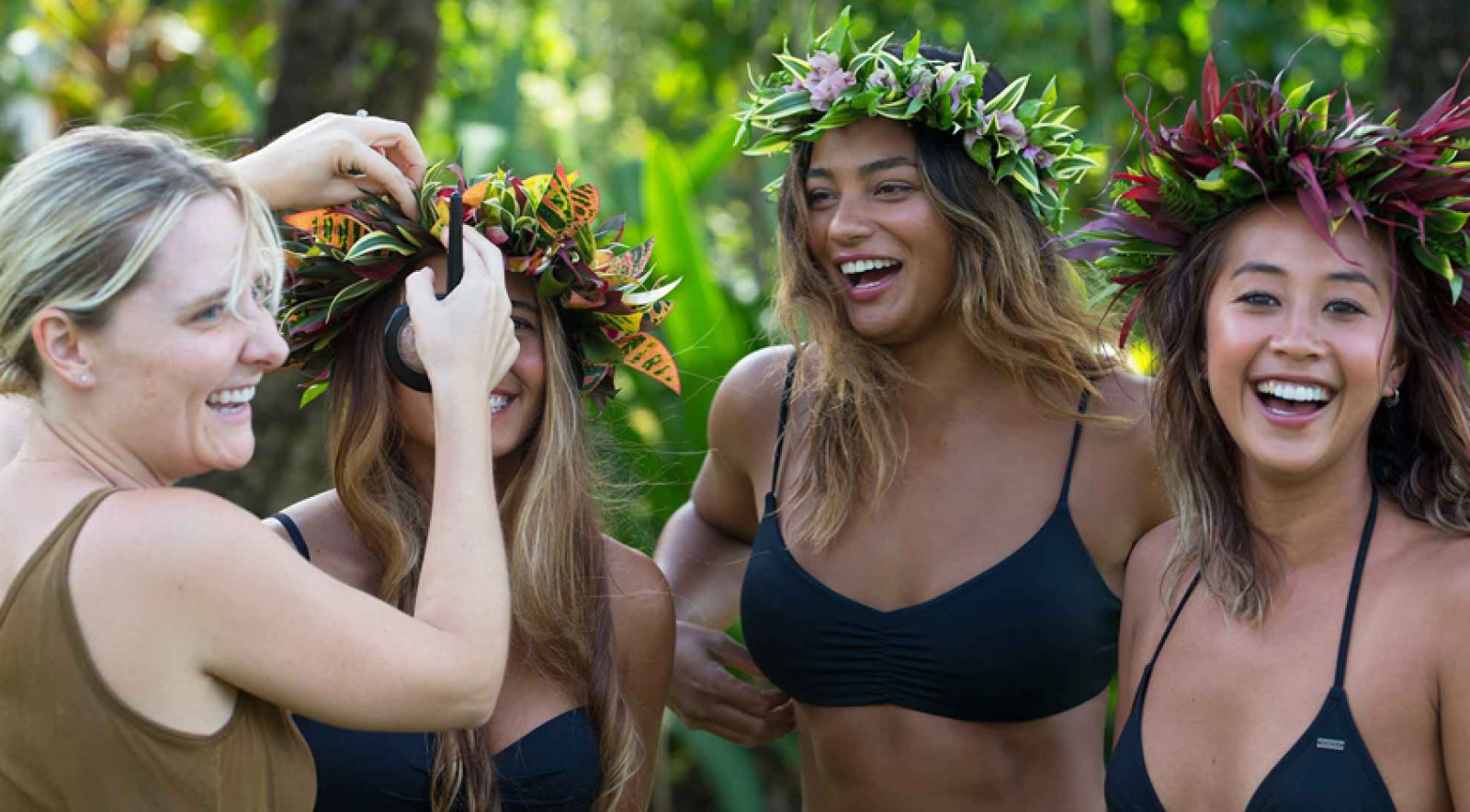 Take a #ROXYSneakPeek into Our Campaign Shoot on Kaua?i